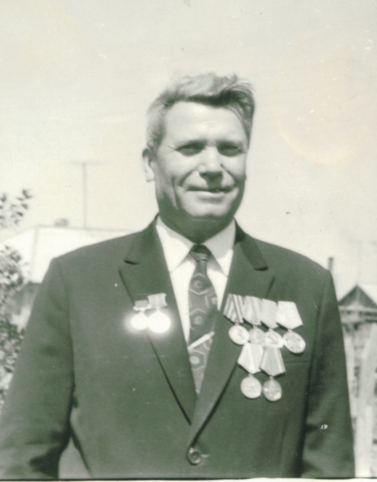 Набок Григорий Никитович